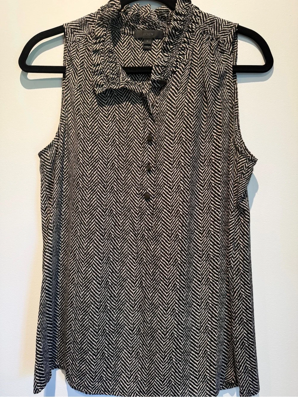 J. Crew Sleeveless V-Neck Herringbone Silk Top - Black & White size 6